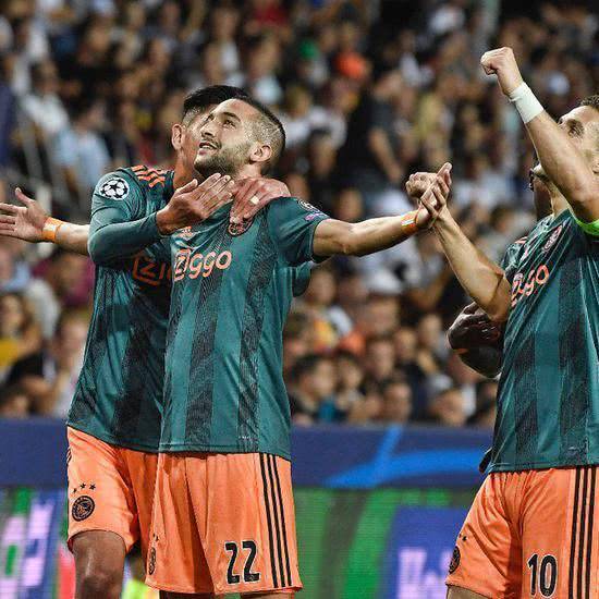 关键角色 关键角色