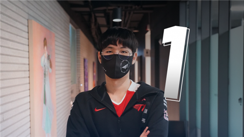 触动了在场 触动了在场