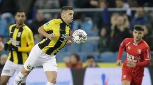 休战两场 休战两场